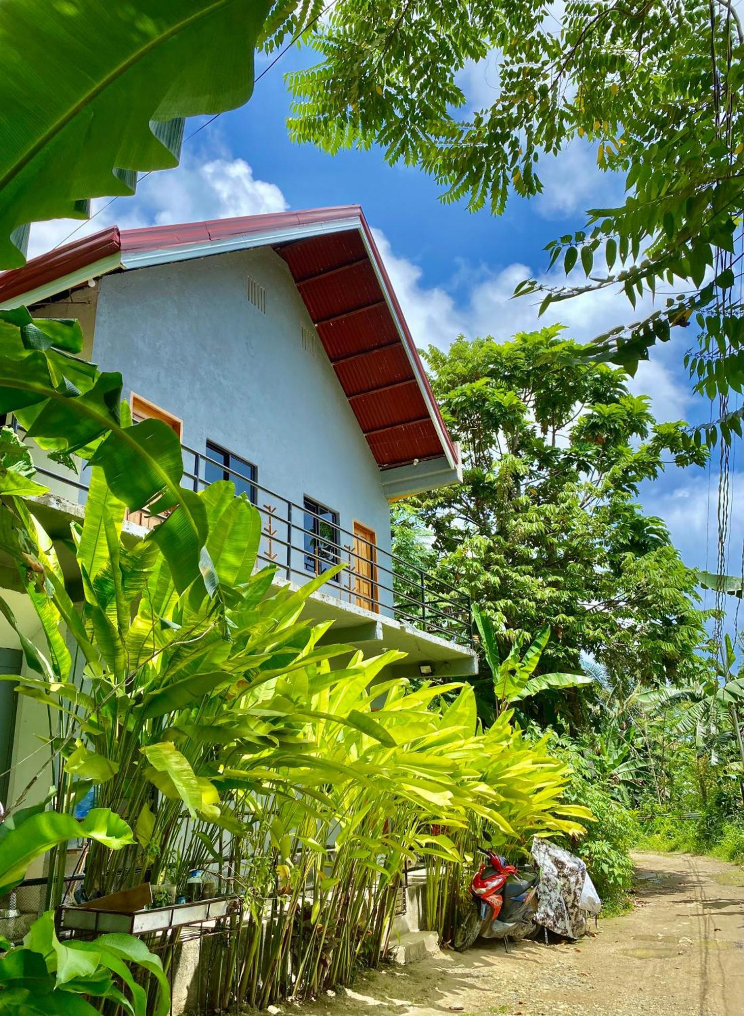 RedDot Guest House General Luna  Extérieur photo