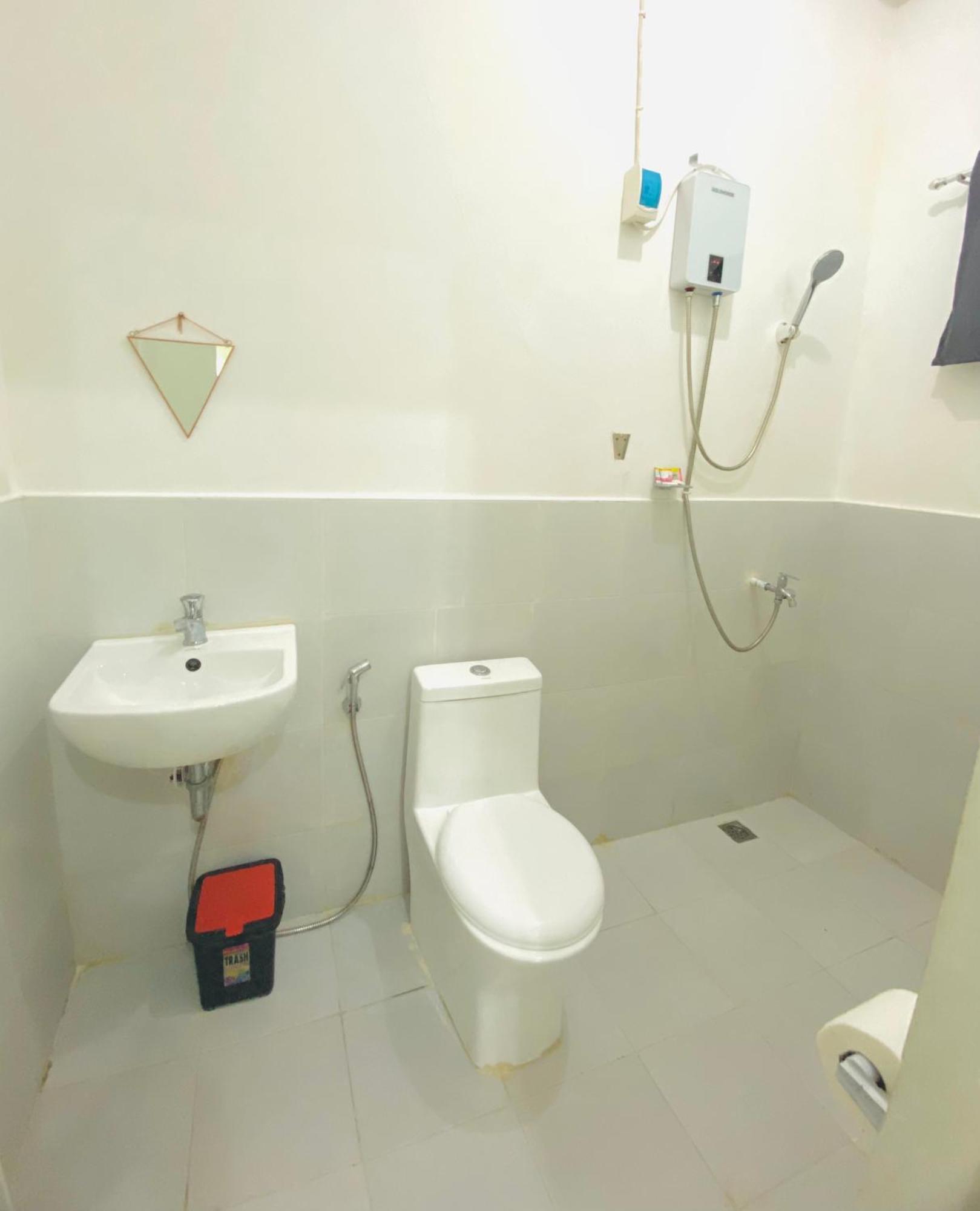 RedDot Guest House General Luna  Extérieur photo
