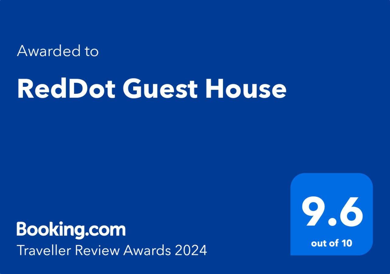 RedDot Guest House General Luna  Extérieur photo